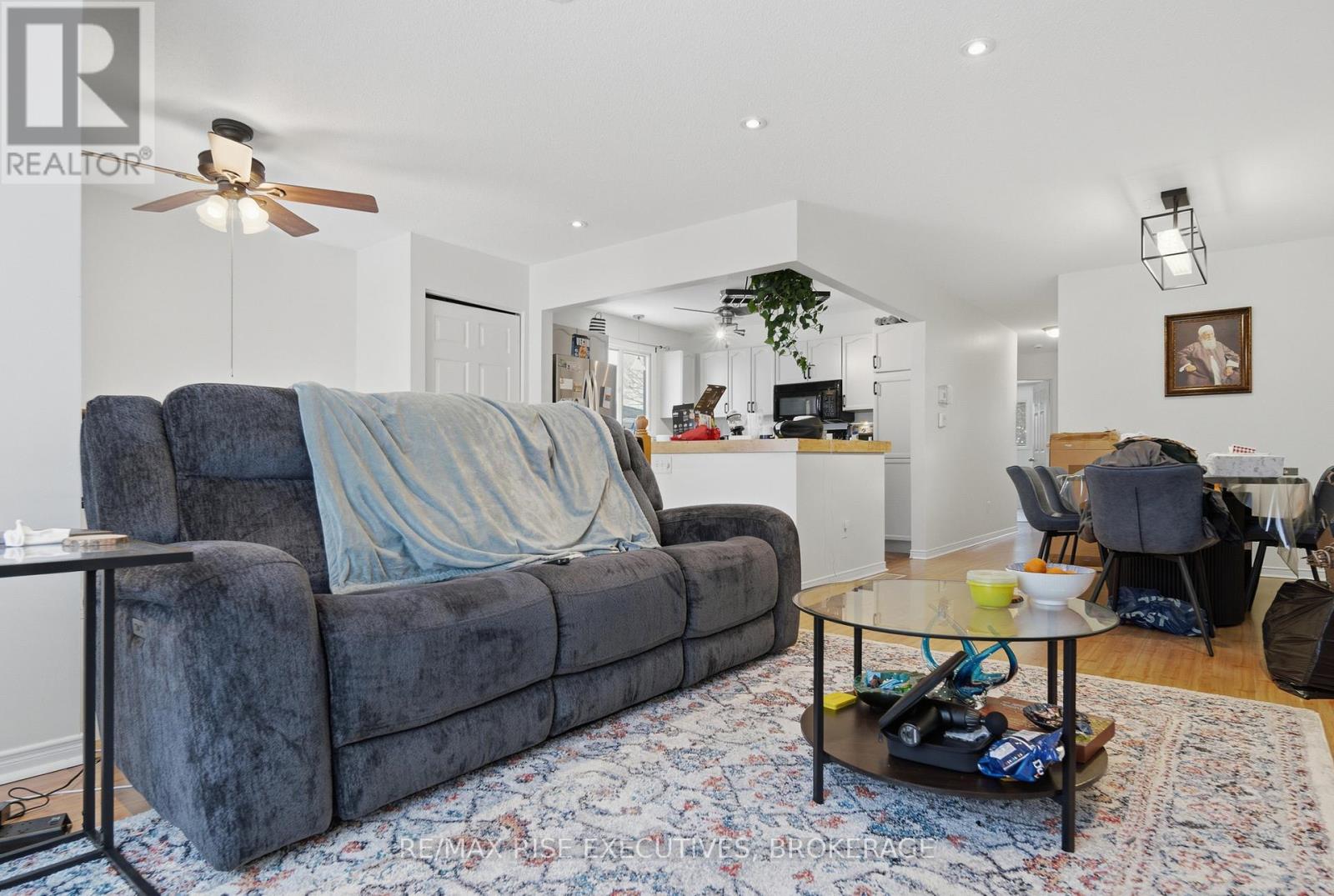 984 Waterbury Crescent, Kingston, Ontario  K7M 8V3 - Photo 7 - X12872434