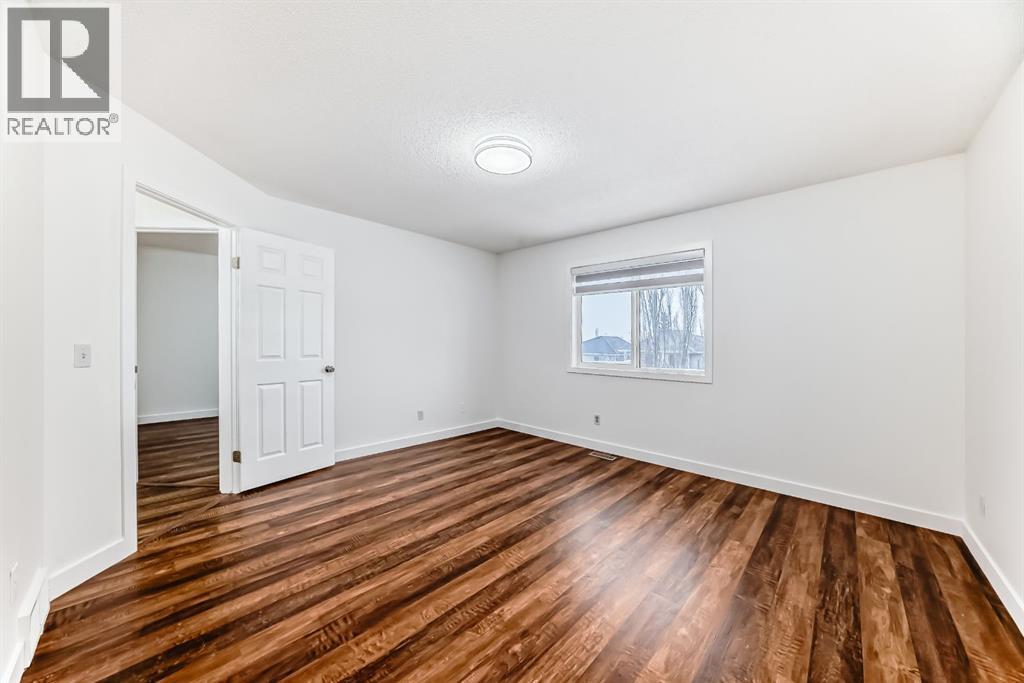 87 Bridlepost Green Sw, Calgary, Alberta  T2Y 4A1 - Photo 18 - A2287138