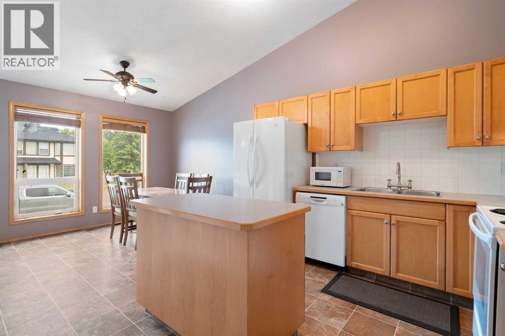 622 3 Street, Strathmore, Alberta  T1P 1S3 - Photo 7 - A2287945