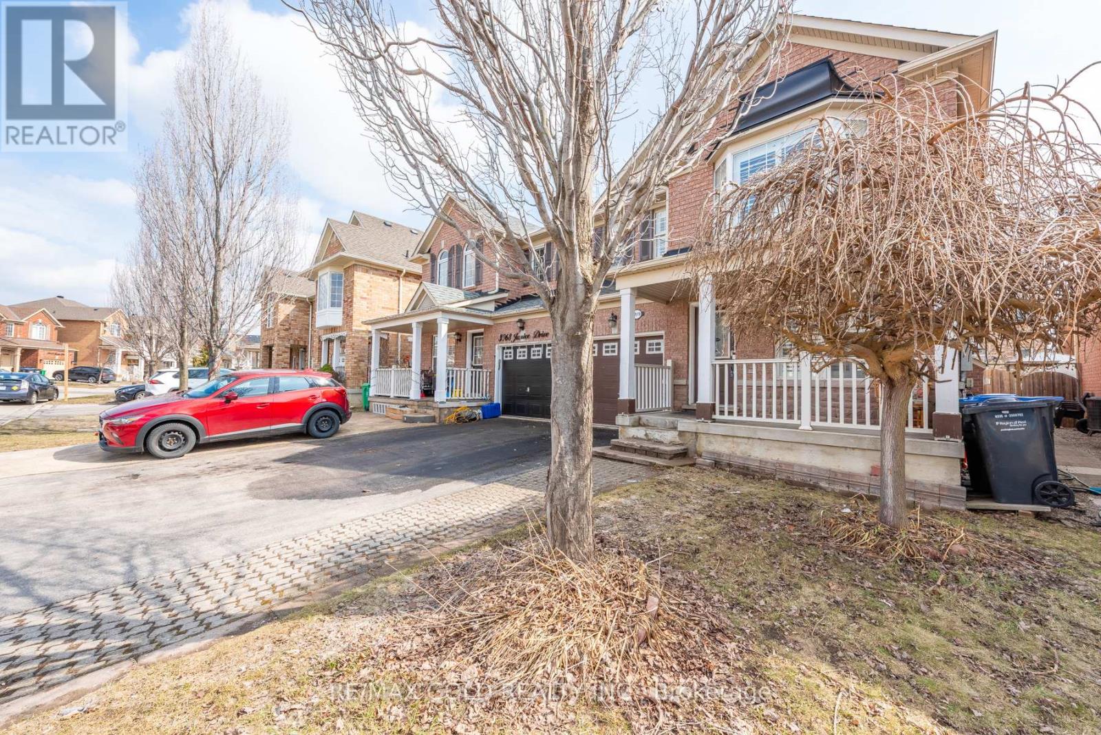 3970 Janice Drive, Mississauga, Ontario  L5M 7Y4 - Photo 4 - W12872616