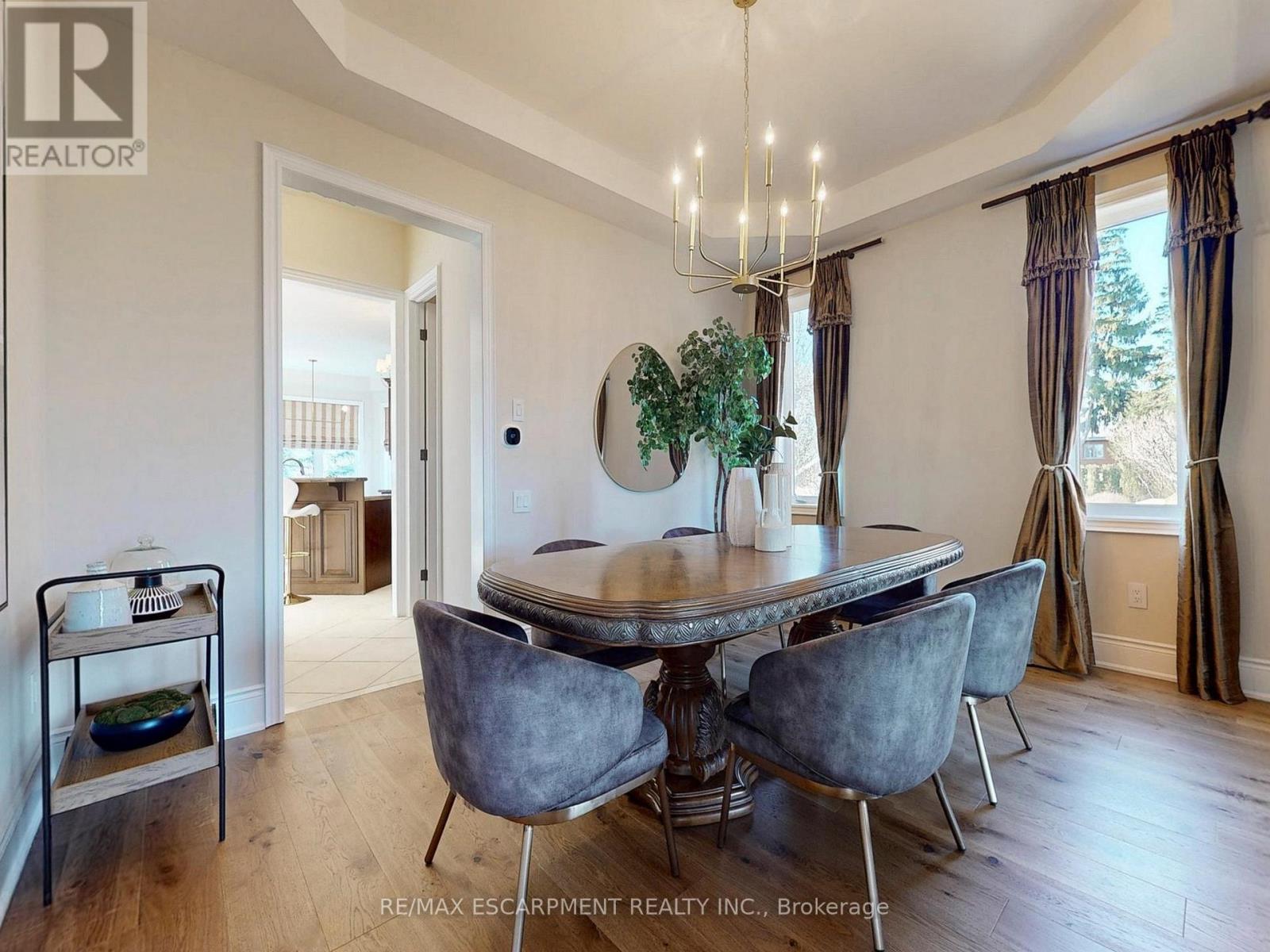 3340 Mistwell Crescent, Oakville, Ontario  L6L 0A3 - Photo 8 - W12872640