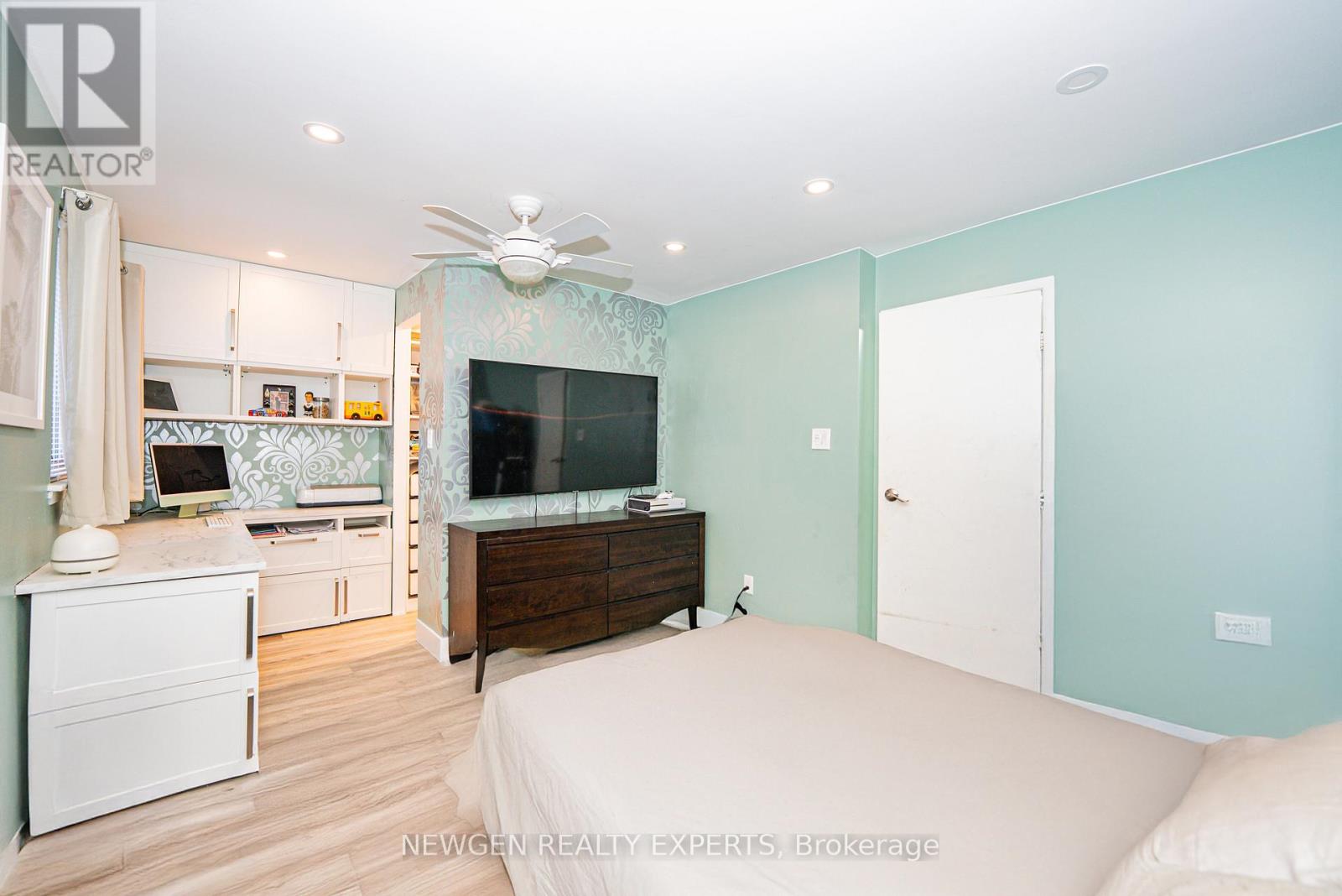 87 Moregate Crescent, Brampton, Ontario  L6S 3K9 - Photo 18 - W12872678