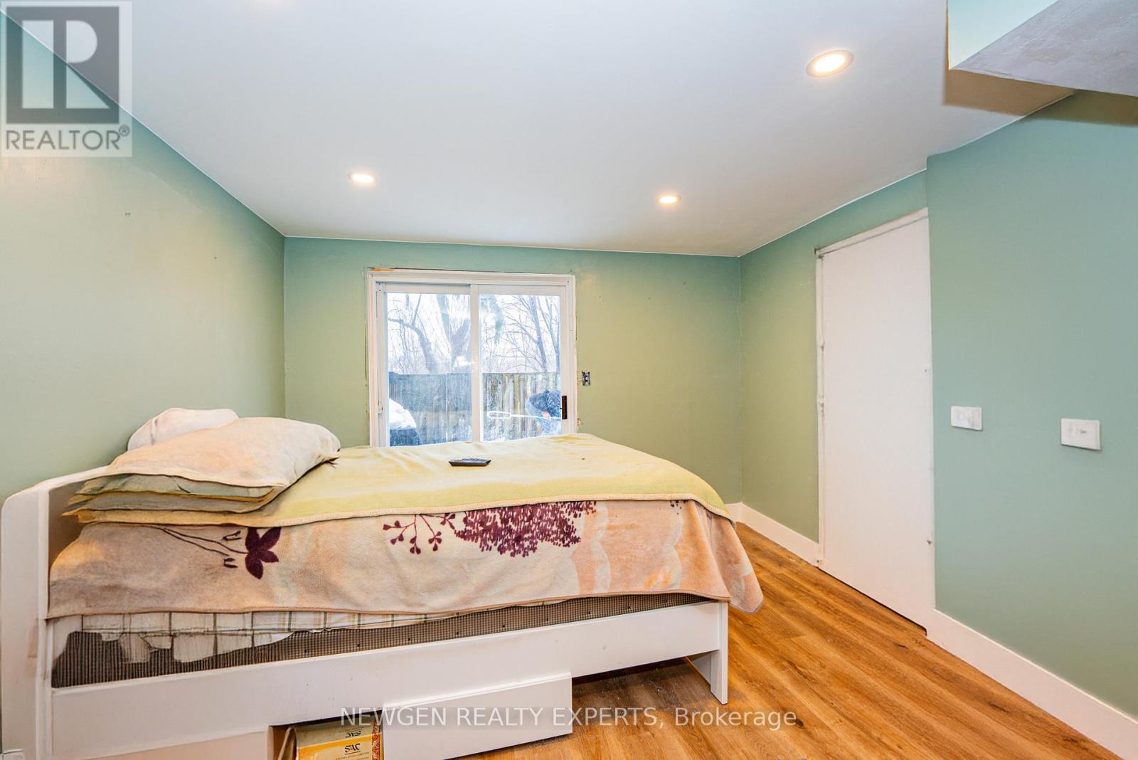 87 Moregate Crescent, Brampton, Ontario  L6S 3K9 - Photo 23 - W12872678