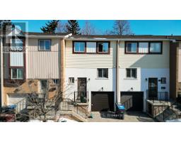 87 MOREGATE CRESCENT, Brampton, Ontario