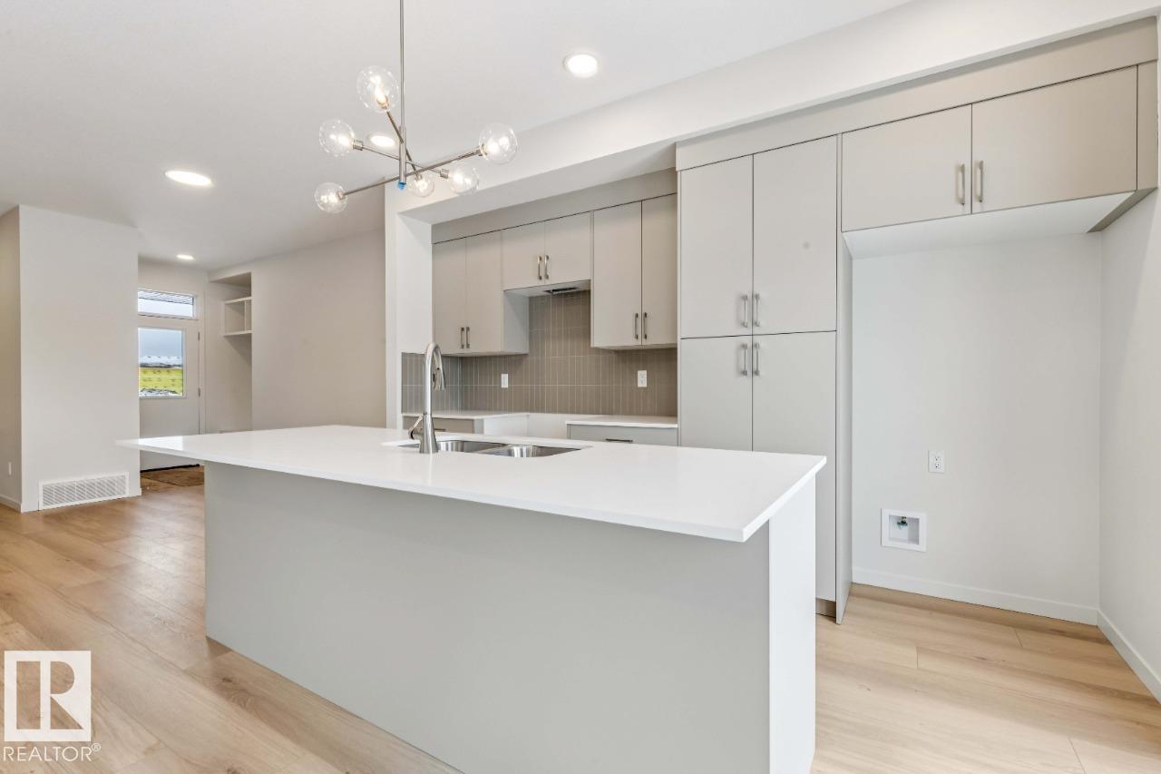 25 Stetson Lo, Ardrossan, Alberta  T8E 0C1 - Photo 8 - E4476916