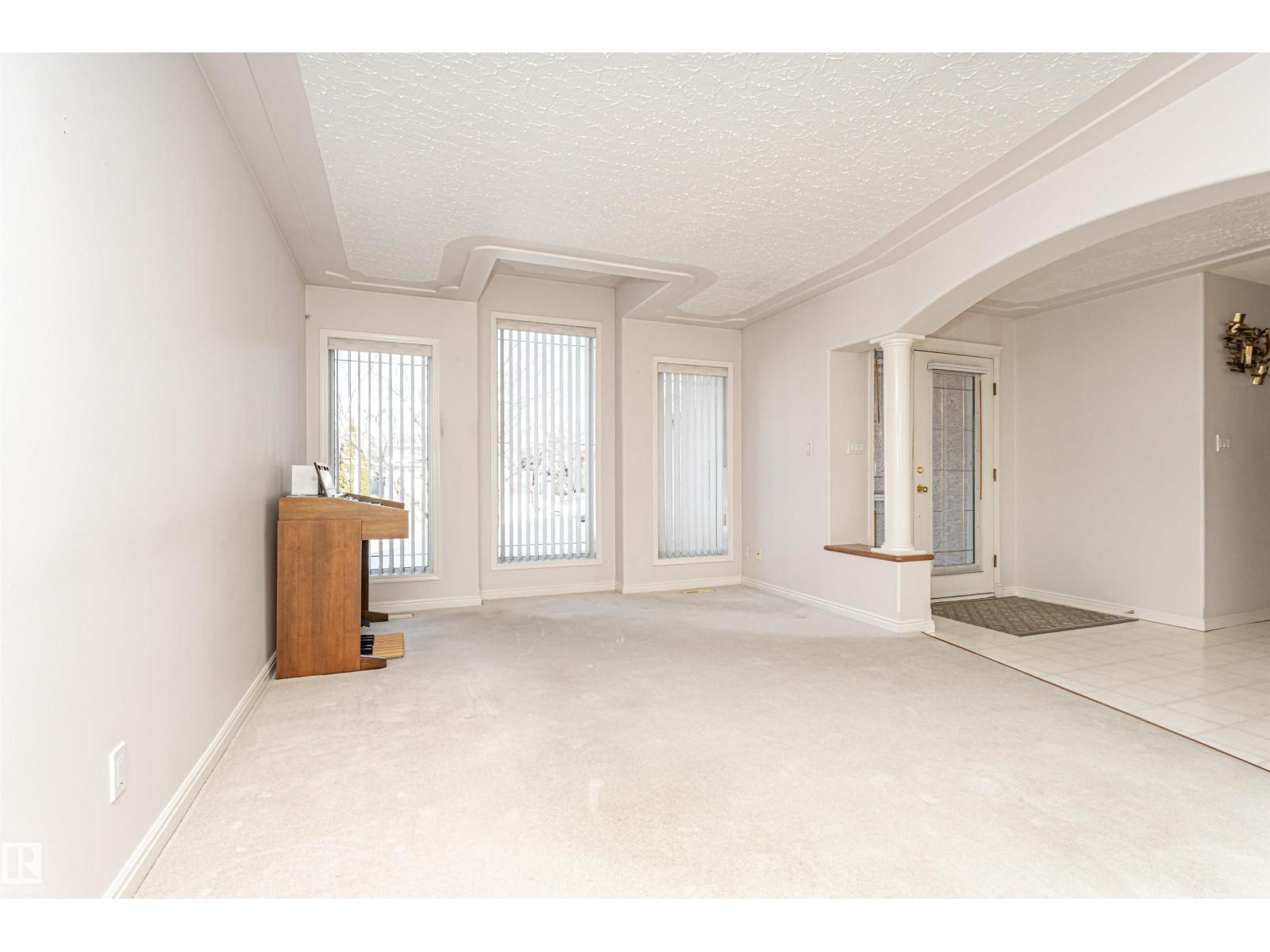 33 Everest Cr, St. Albert, Alberta  T8N 6C3 - Photo 9 - E4476918