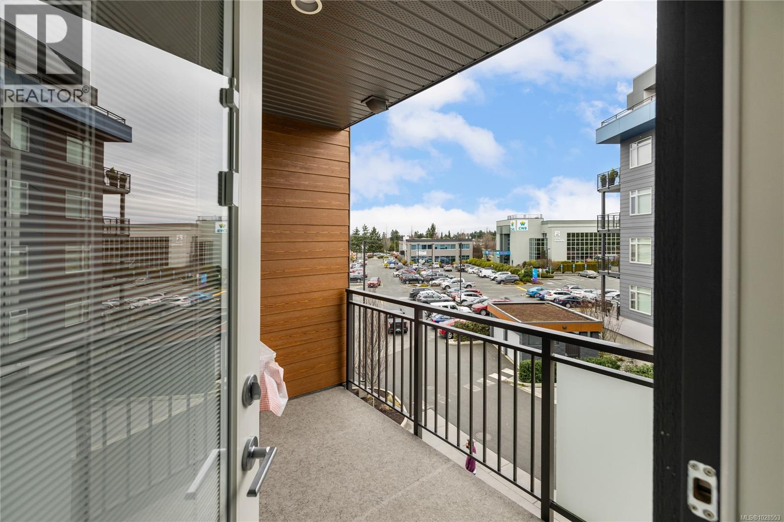 202 6540 Metral Dr, Nanaimo, British Columbia  V9T 2L8 - Photo 12 - 1028553