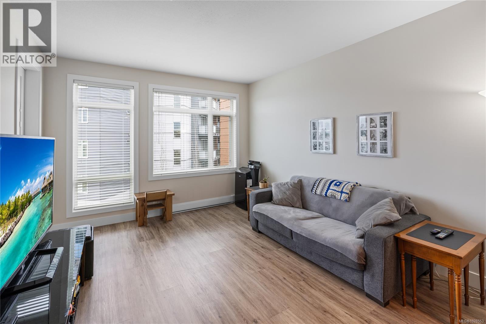 202 6540 Metral Dr, Nanaimo, British Columbia  V9T 2L8 - Photo 8 - 1028553