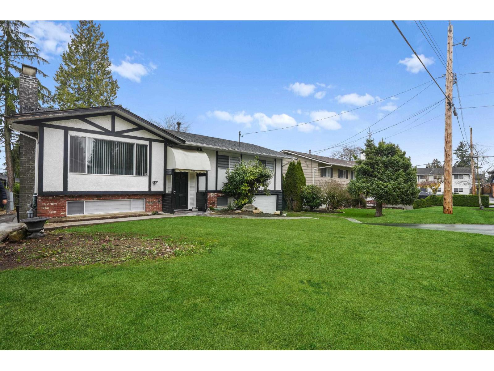 11735 94a Avenue, Delta, British Columbia  V4C 3S4 - Photo 1 - R3074248