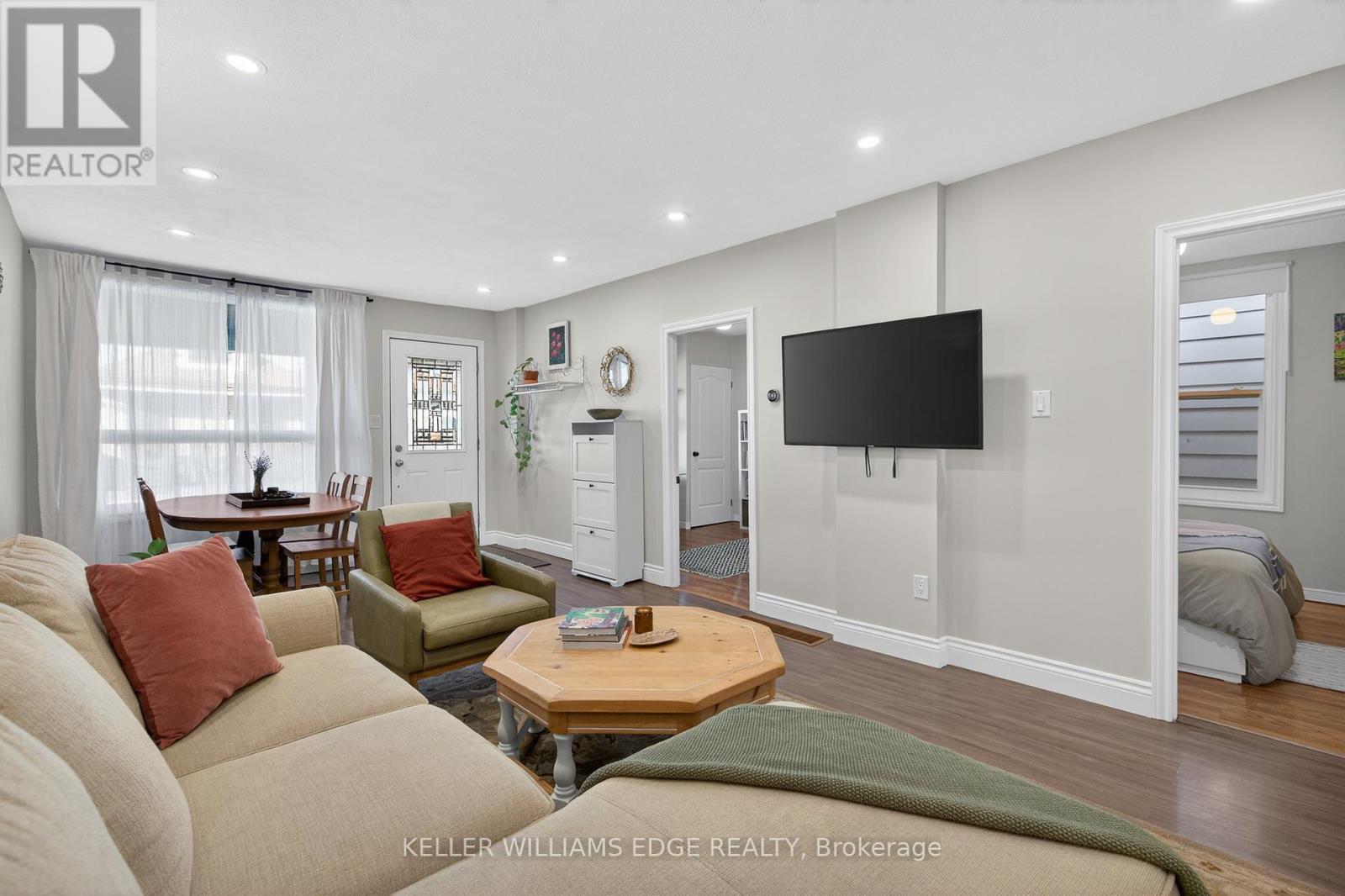 262 Britannia Avenue, Hamilton, Ontario  L8H 1X8 - Photo 5 - X12872582