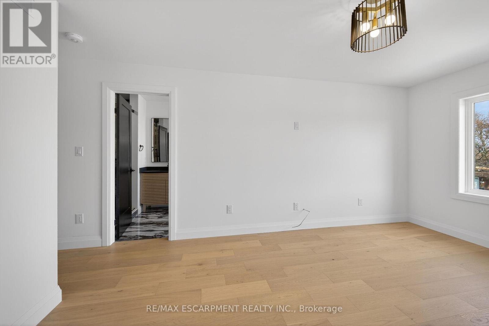 1036 Garth Street, Hamilton, Ontario  L9C 4L6 - Photo 26 - X12872588