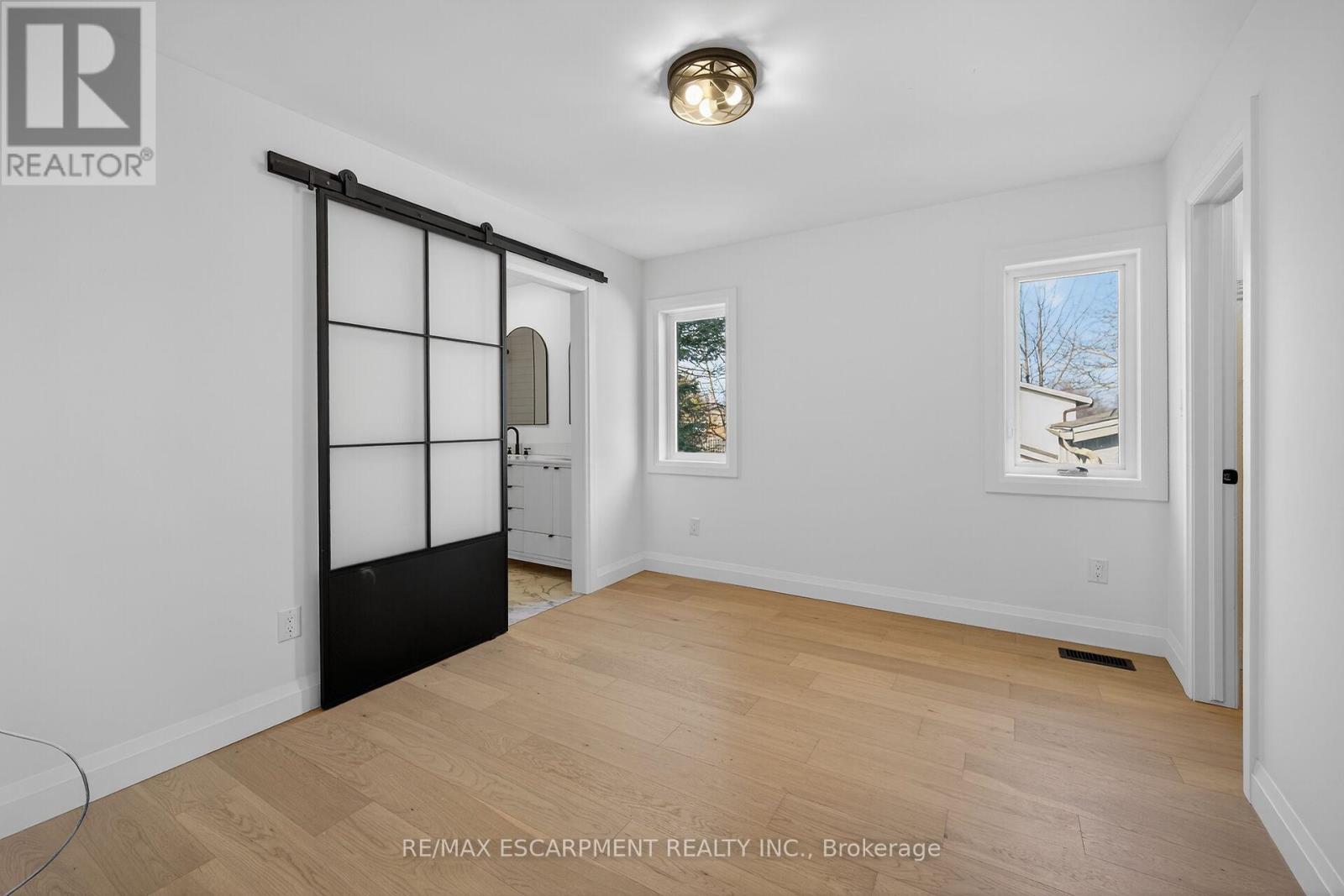 1036 Garth Street, Hamilton, Ontario  L9C 4L6 - Photo 30 - X12872588