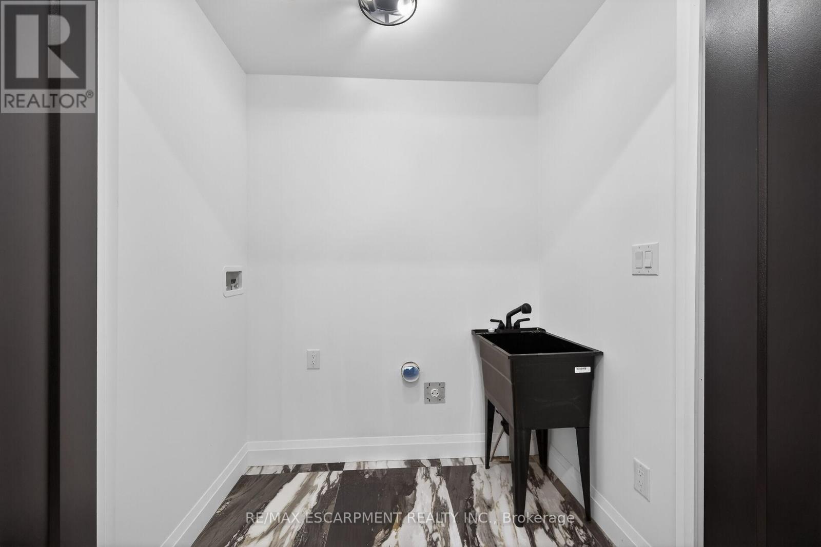 1036 Garth Street, Hamilton, Ontario  L9C 4L6 - Photo 42 - X12872588