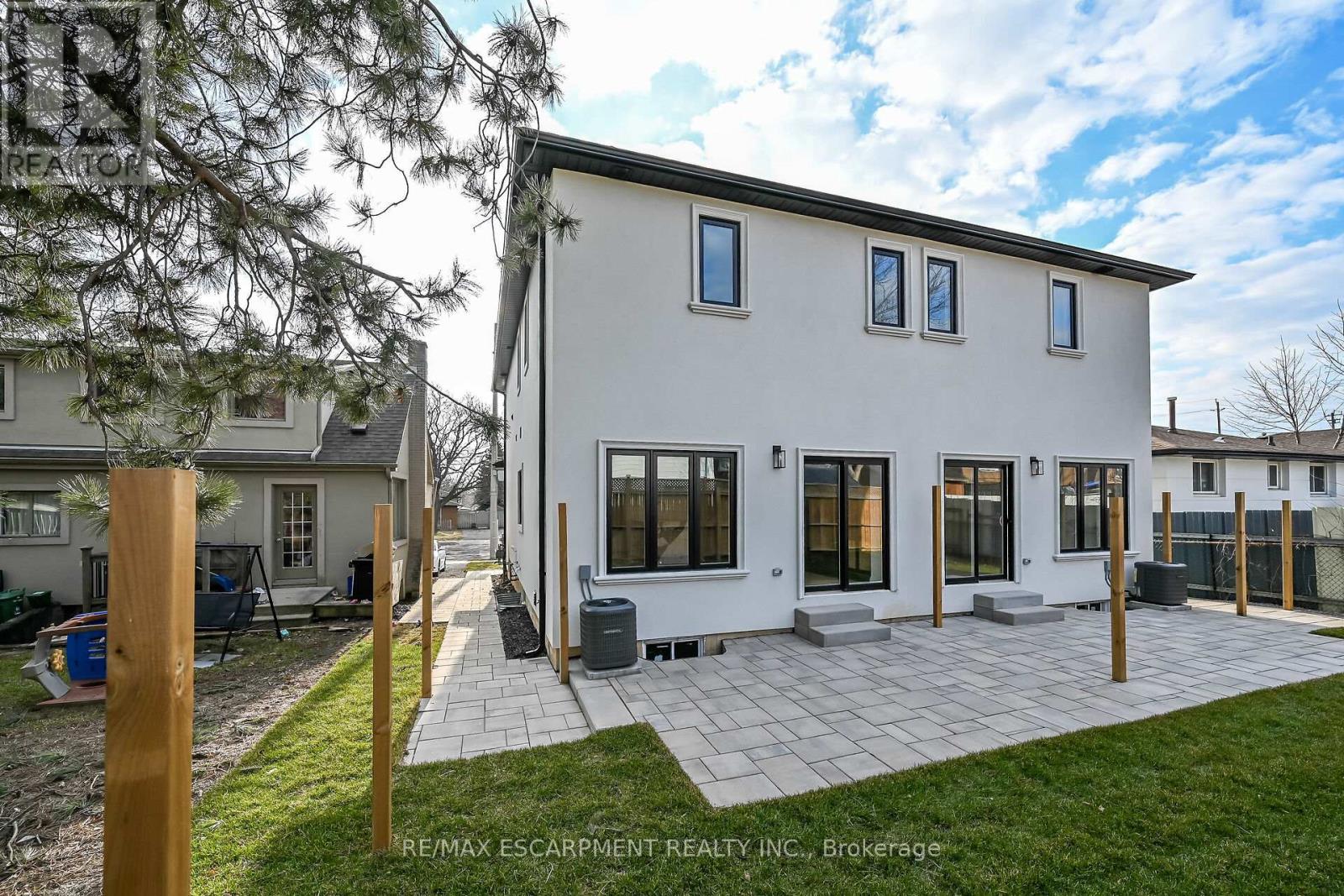 1036 Garth Street, Hamilton, Ontario  L9C 4L6 - Photo 46 - X12872588