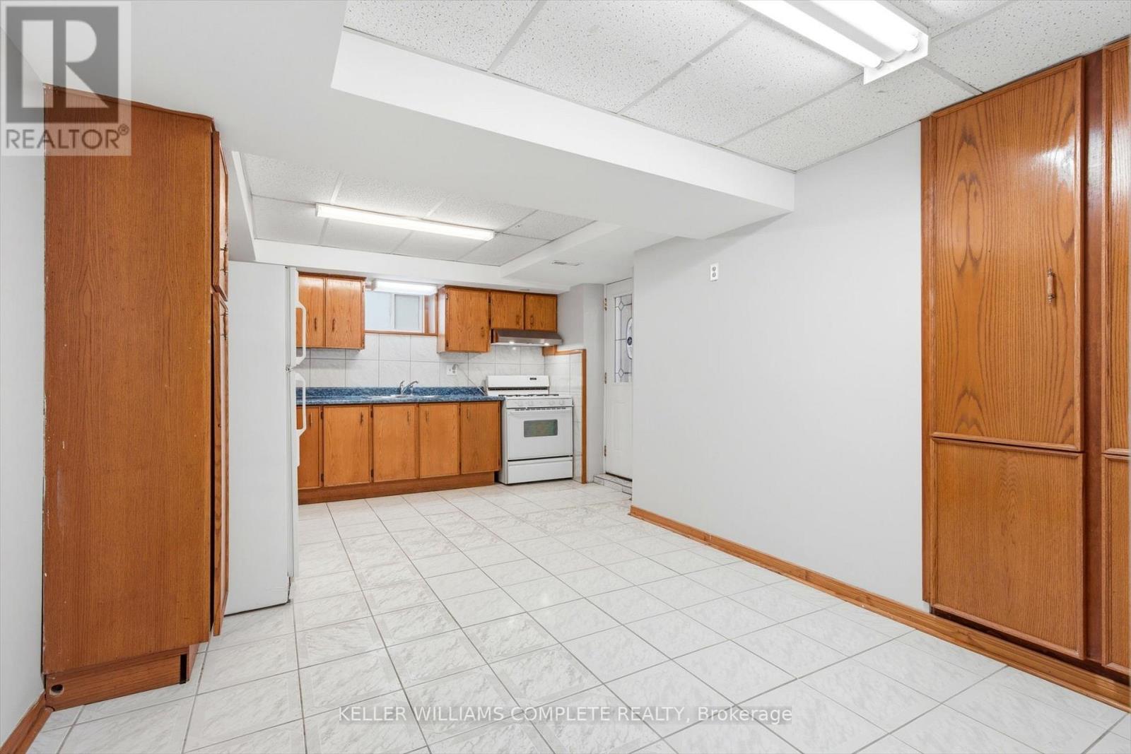 Lower - 114 Slinger Avenue, Hamilton, Ontario  L8J 2T1 - Photo 16 - X12872622