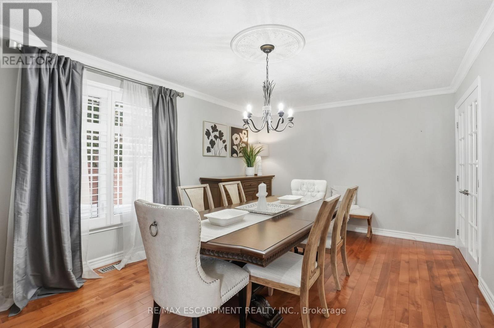 9 Stone Gate Drive, Grimsby, Ontario  L3M 5C6 - Photo 18 - X12872680