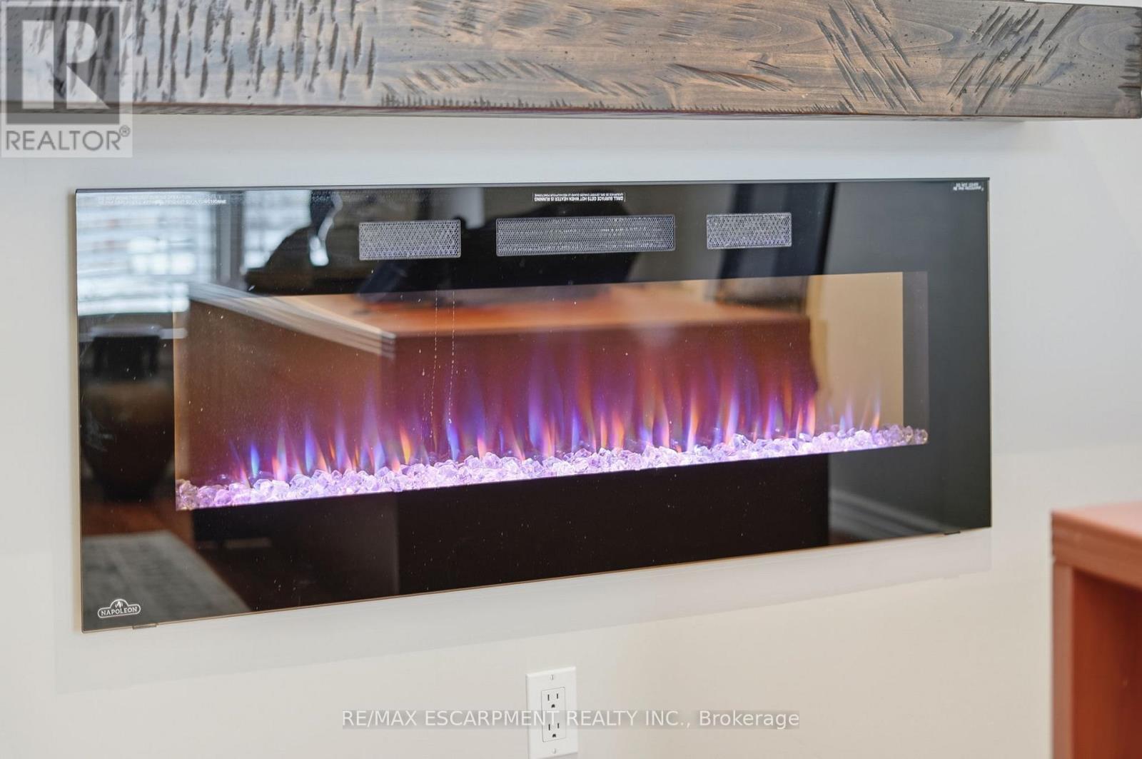 9 Stone Gate Drive, Grimsby, Ontario  L3M 5C6 - Photo 8 - X12872680