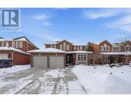 9 STONE GATE DRIVE, Grimsby, Ontario