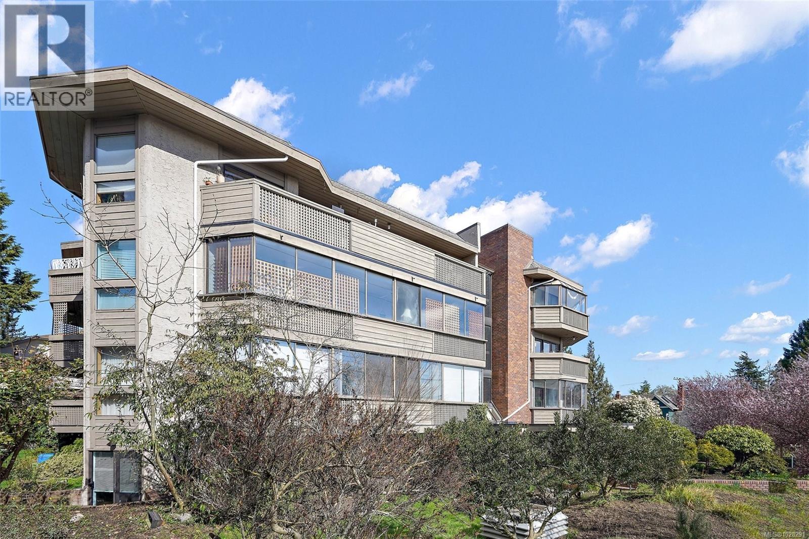 204 1252 Pandora Ave, Victoria, British Columbia  V8V 3R4 - Photo 16 - 1028291