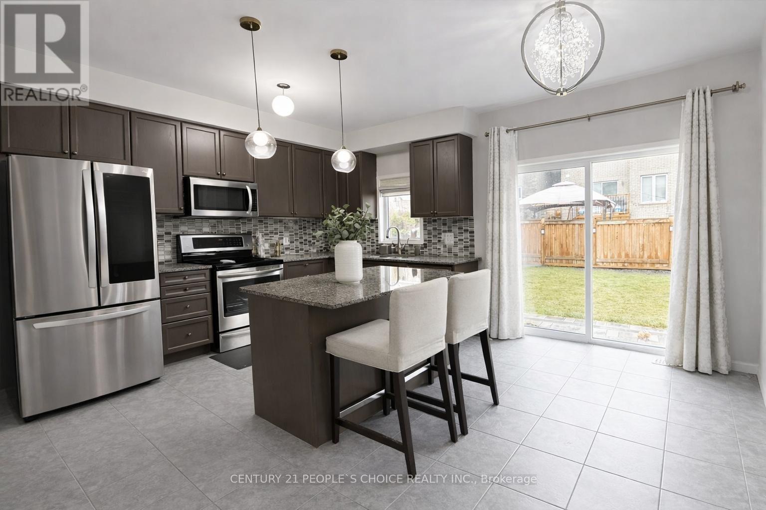 13 Skelton Crescent, Ajax (Central East), Ontario  L1Z 1R4 - Photo 4 - E12795648