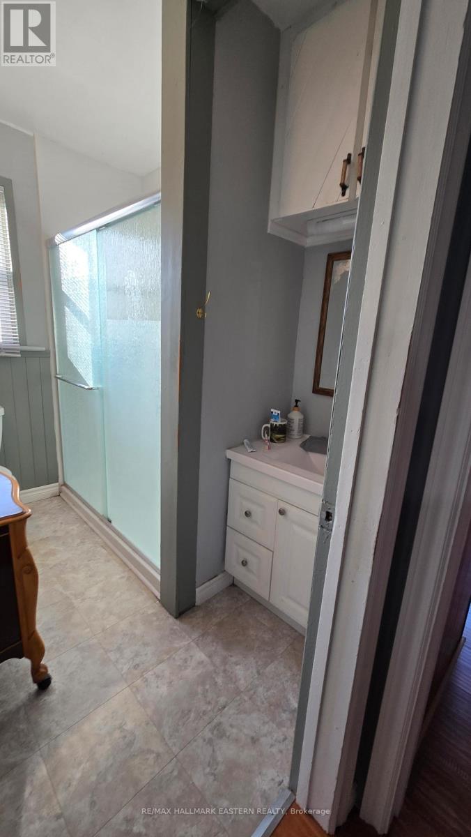 45 Goodfellow Road S, Peterborough (Otonabee Ward 1), Ontario  K9J 5W8 - Photo 18 - X12871032