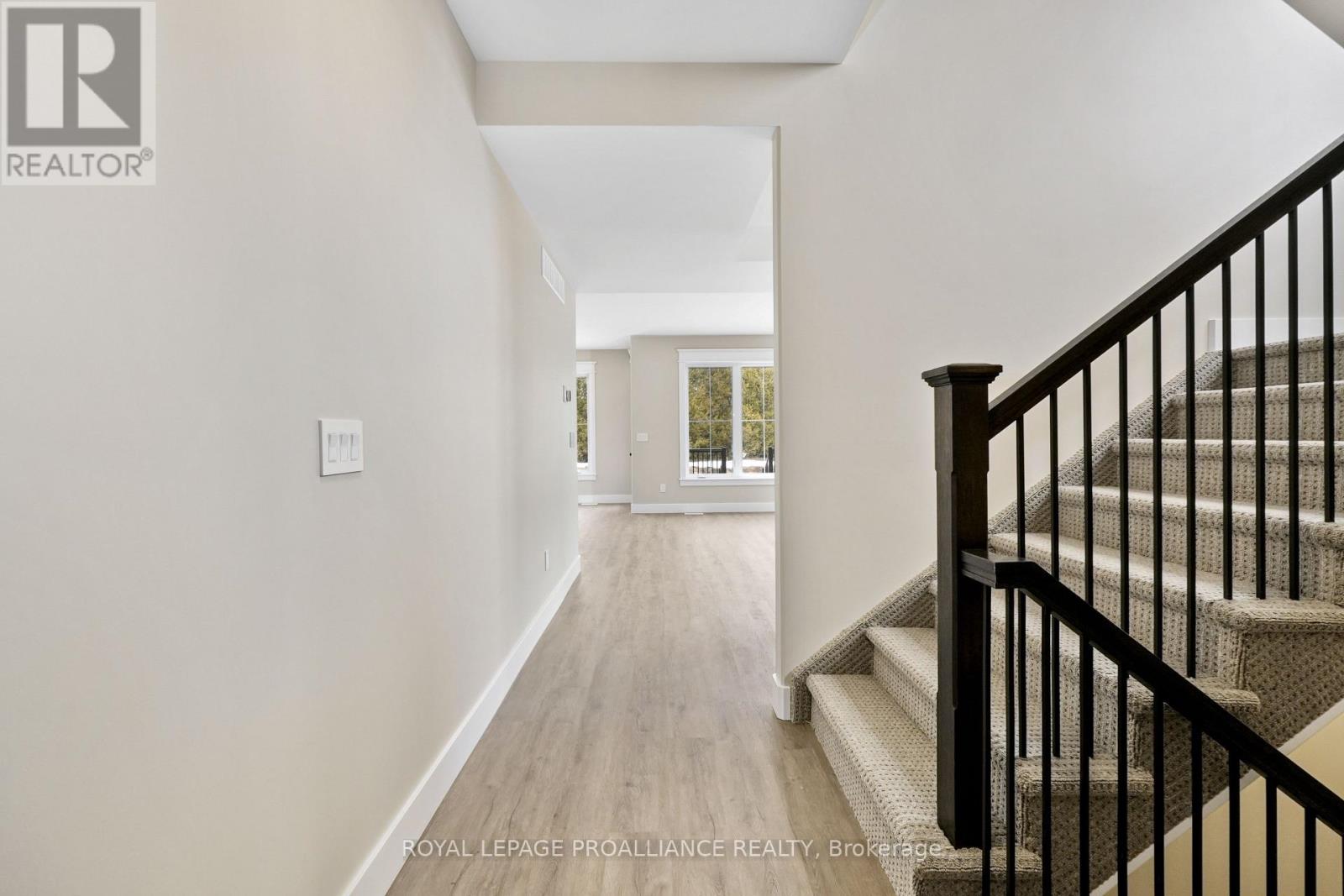 30 Hollingsworth Street, Cramahe, Ontario  K0K 1S0 - Photo 8 - X12421412