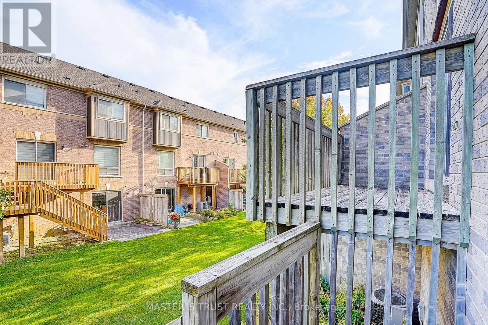 48 - 5535 Glen Erin Drive, Mississauga, Ontario  L5M 6H1 - Photo 4 - W12819698