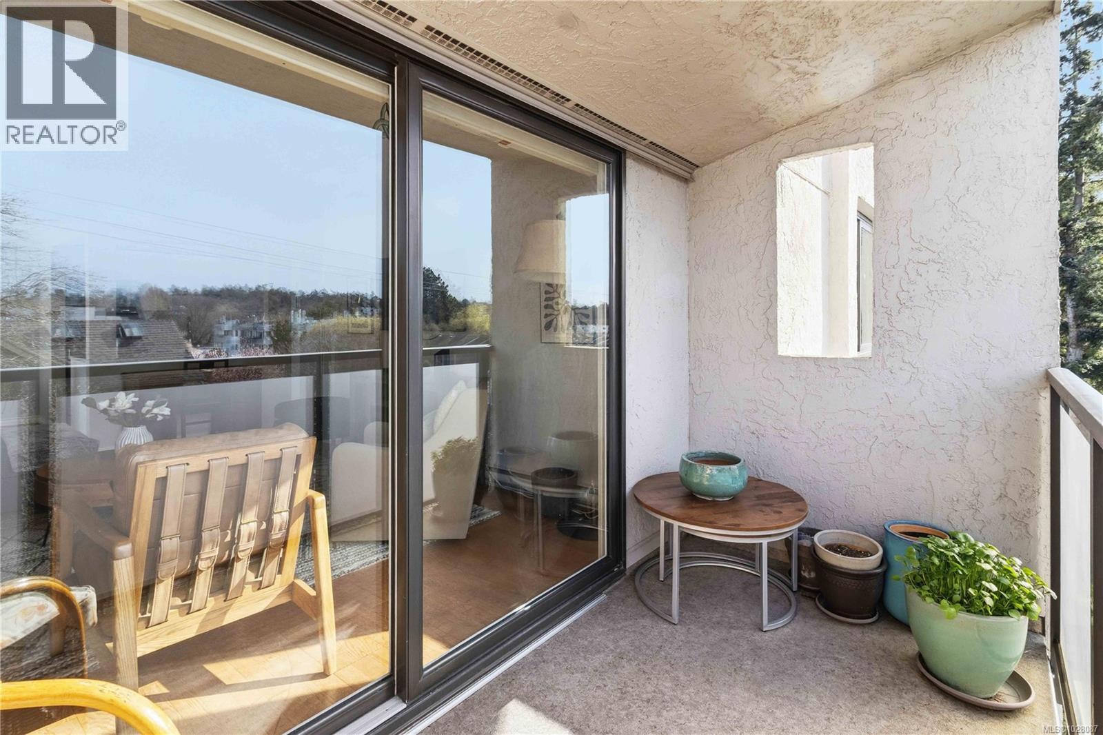 401 1151 Oscar St, Victoria, British Columbia  V8V 2X5 - Photo 24 - 1028087