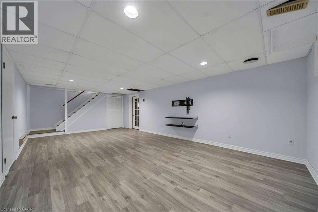 46 Chicopee Terrace, Kitchener, Ontario  N2A 1T4 - Photo 37 - 40810458