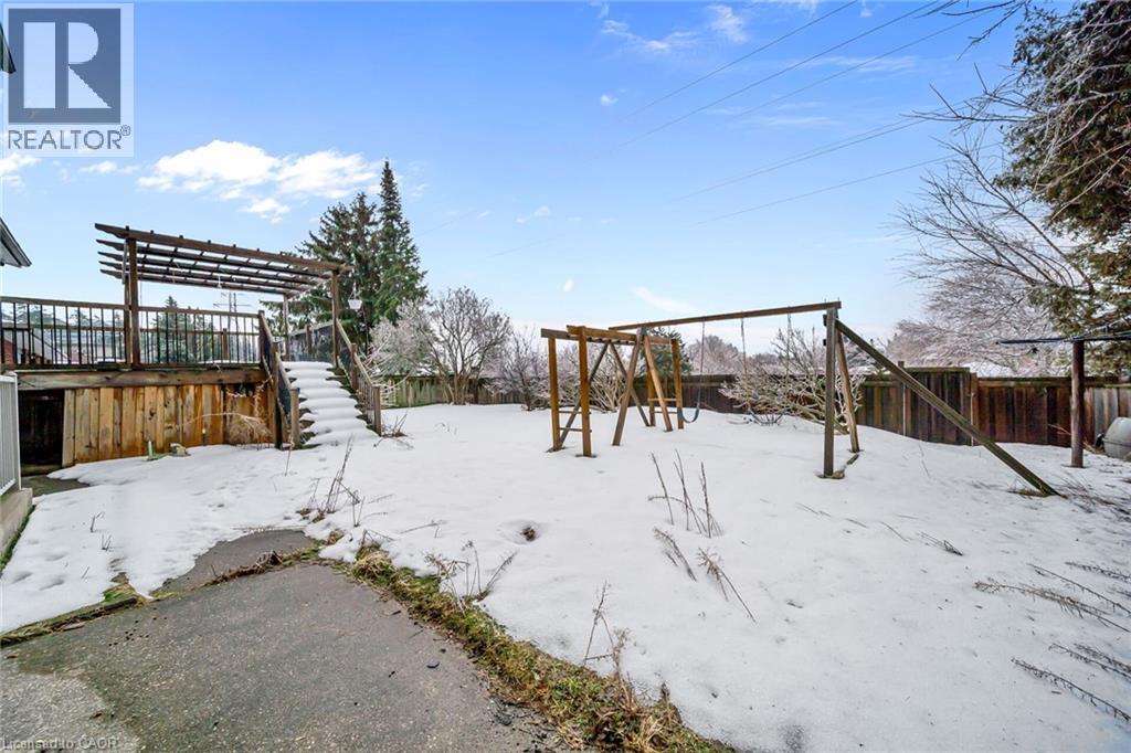 46 Chicopee Terrace, Kitchener, Ontario  N2A 1T4 - Photo 41 - 40810458