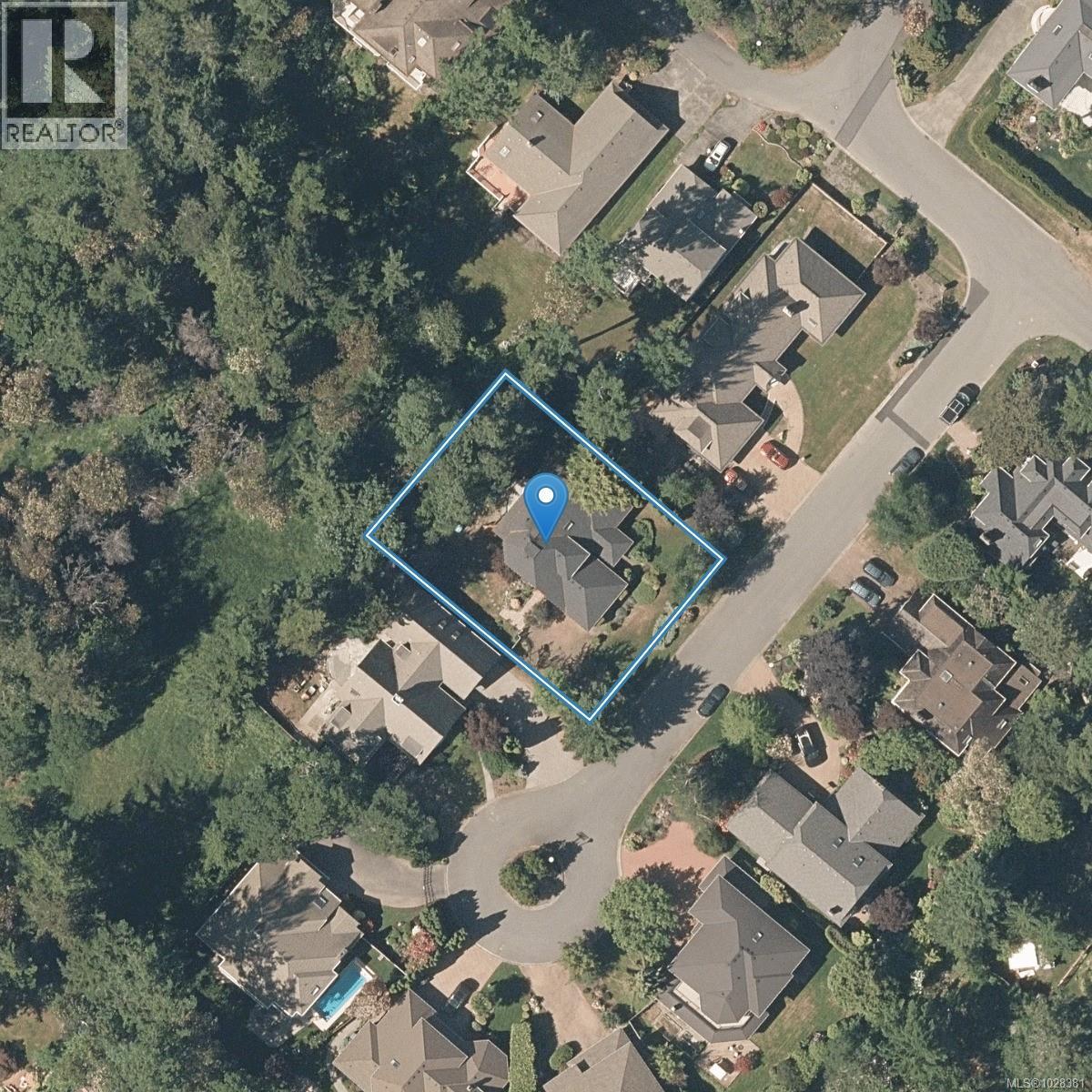 3910 Gibson Crt, Saanich, British Columbia  V8N 6E2 - Photo 25 - 1028381