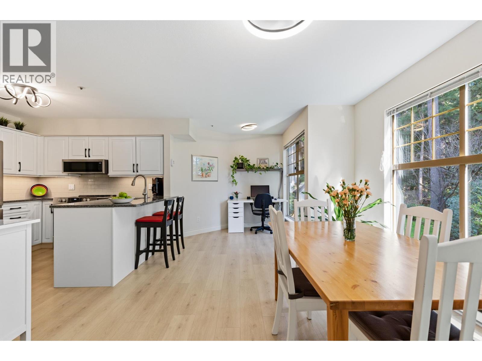 201 180 Ravine Drive, Port Moody, British Columbia  V3H 4Z3 - Photo 7 - R3093171