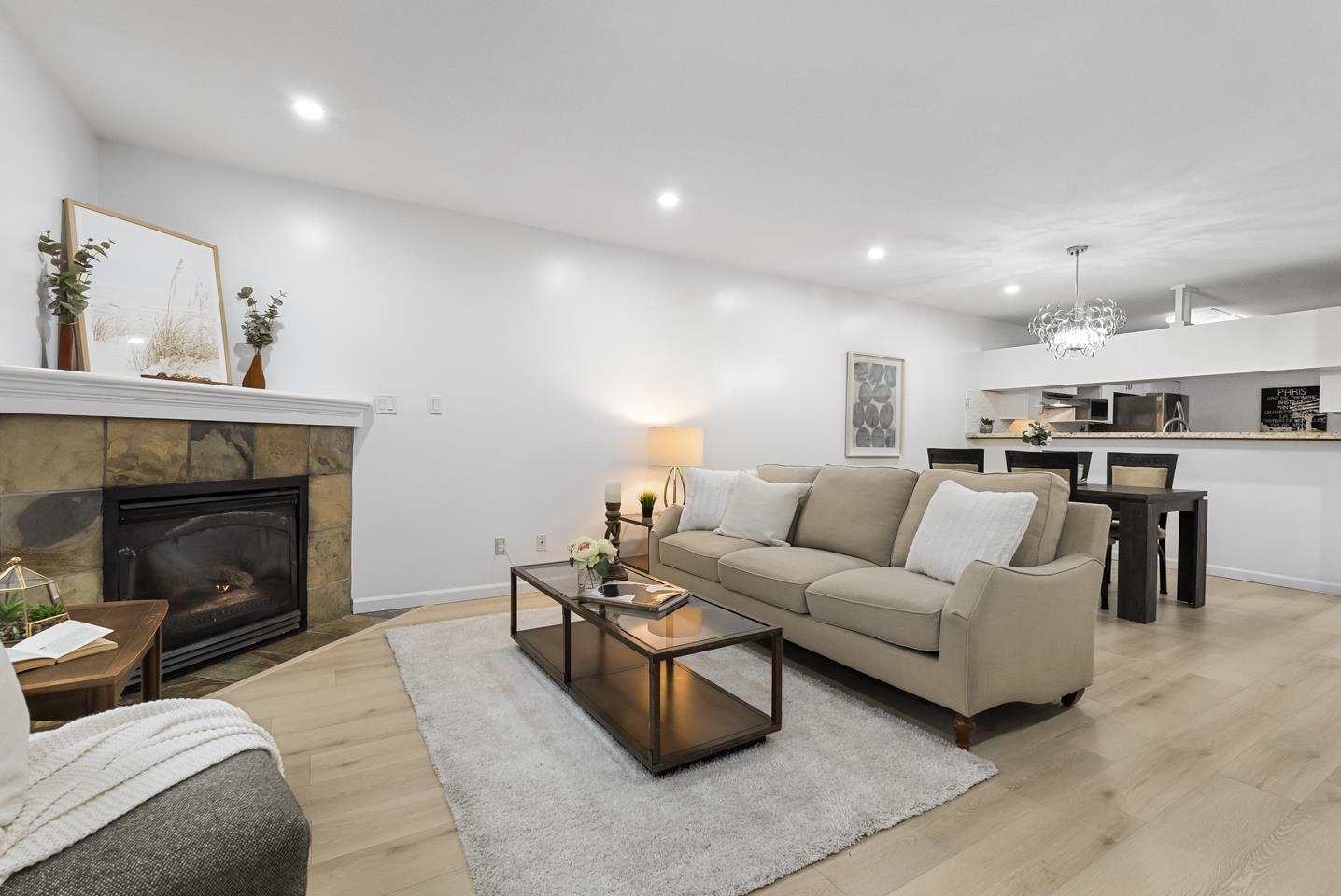 1 13660 84 Avenue, Surrey, British Columbia  V3W 0T6 - Photo 2 - R3097661