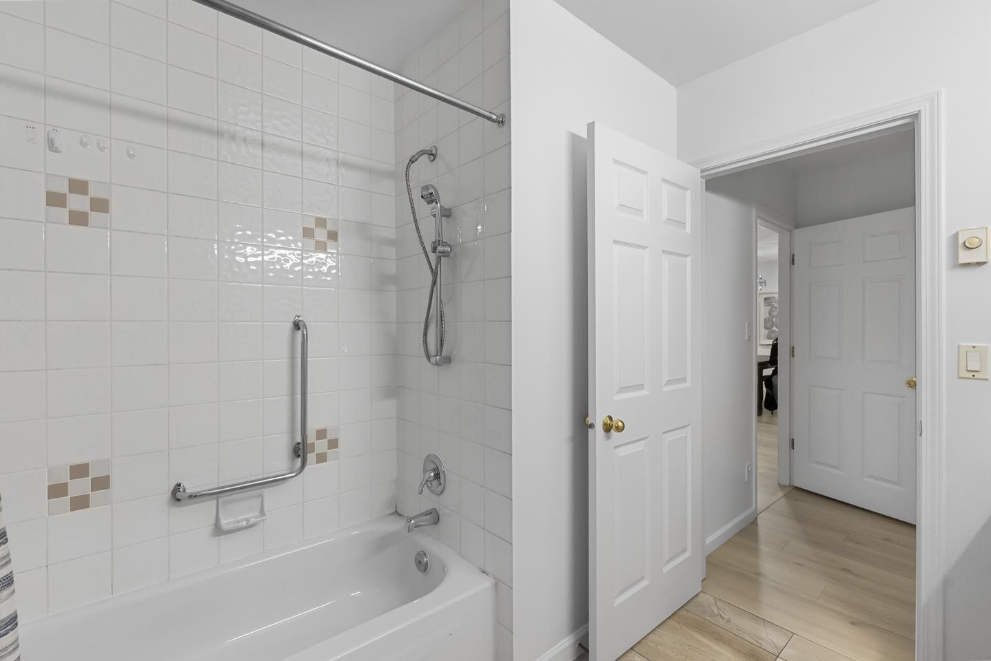 1 13660 84 Avenue, Surrey, British Columbia  V3W 0T6 - Photo 18 - R3097661