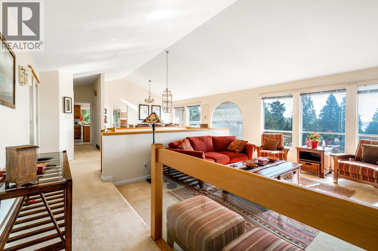 4815 Headland Close, West Vancouver, British Columbia  V7W 3C2 - Photo 10 - R3098837