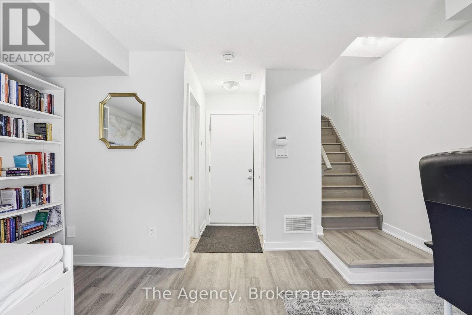 59 Markle Crescent, Hamilton, Ontario  L9G 0H3 - Photo 24 - X12872790