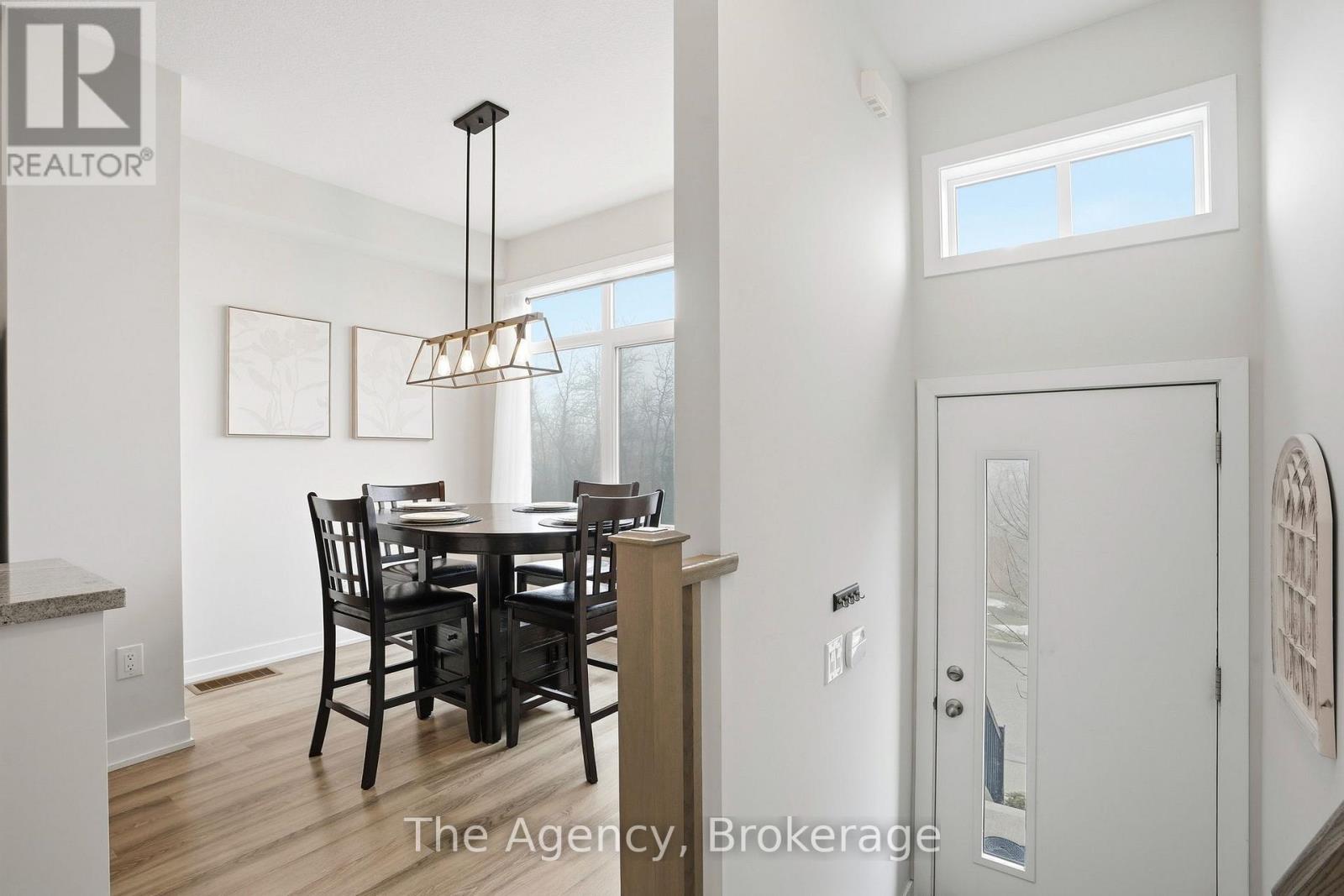 59 Markle Crescent, Hamilton, Ontario  L9G 0H3 - Photo 5 - X12872790