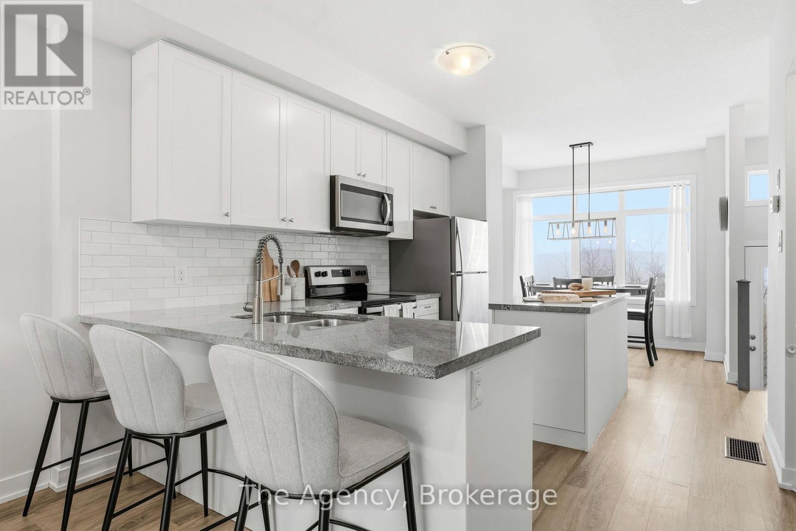 59 Markle Crescent, Hamilton, Ontario  L9G 0H3 - Photo 9 - X12872790