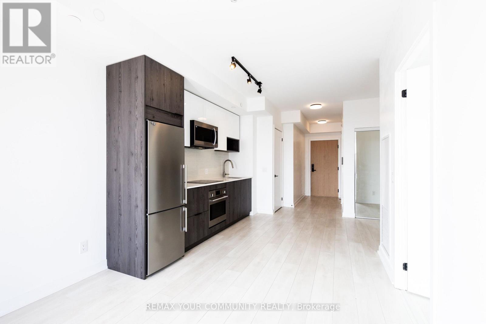 1903 - 5 Defries Street, Toronto, Ontario  M5A 0W7 - Photo 3 - C12868426