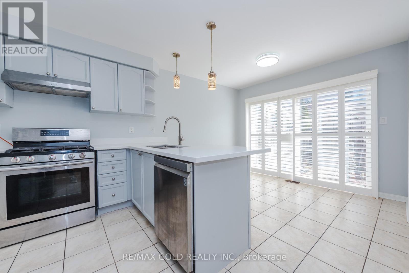 3970 Janice Drive, Mississauga, Ontario  L5M 7Y4 - Photo 15 - W12872616