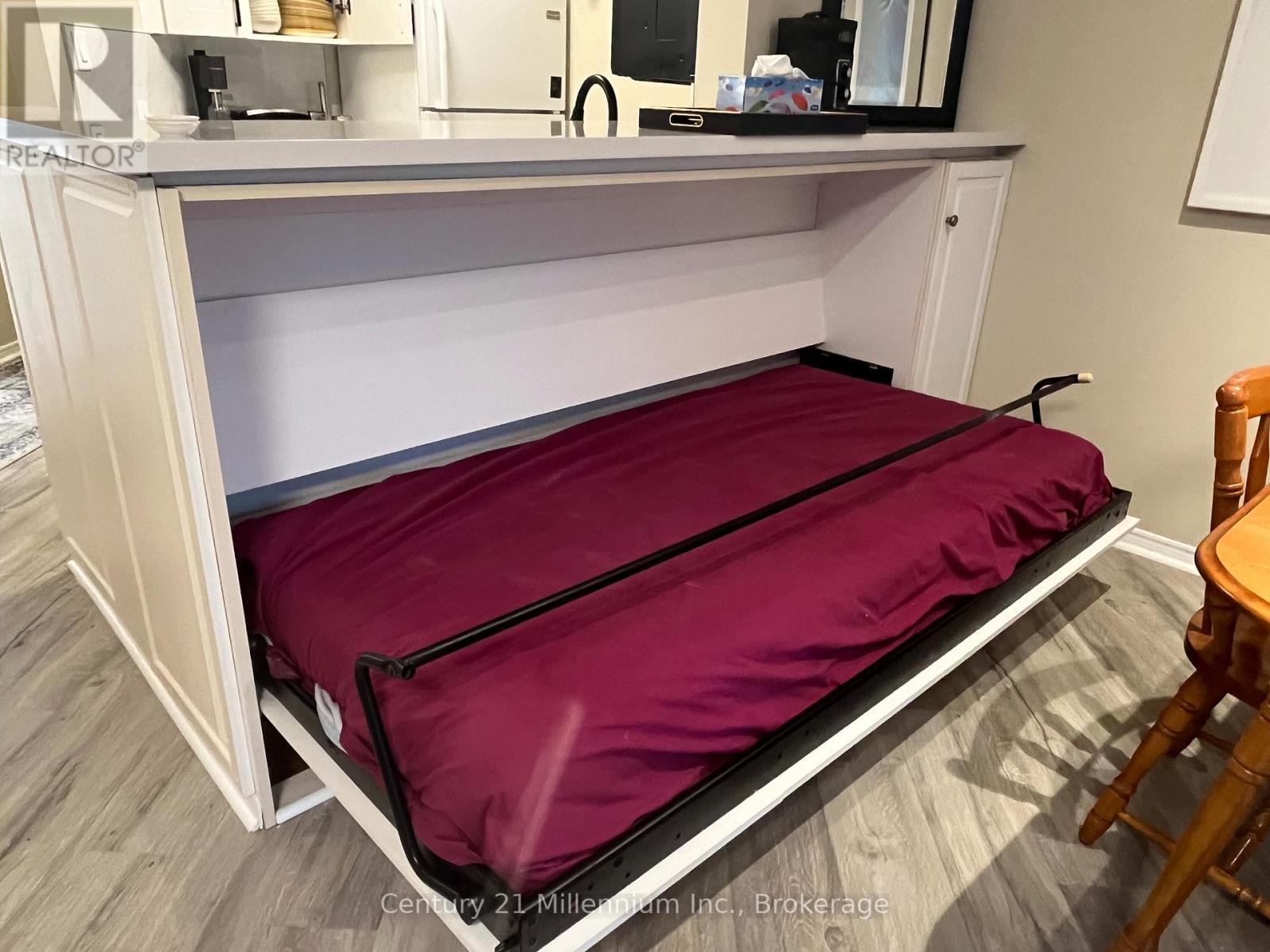 706 Johnston Park Avenue, Collingwood, Ontario  L9Y 5C7 - Photo 9 - S12872880