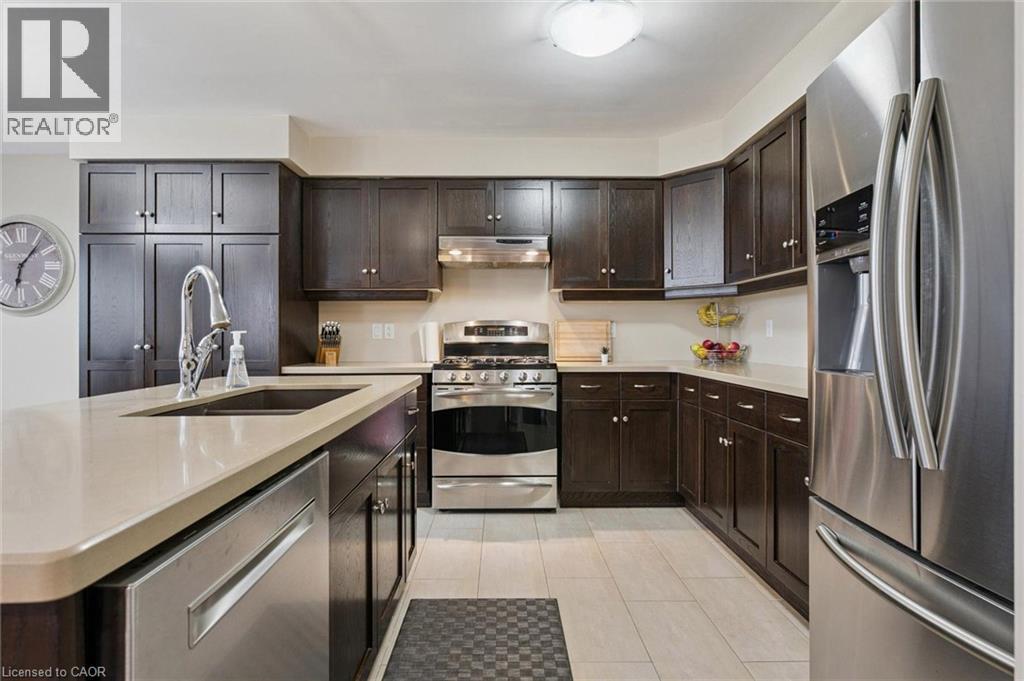 94 Cityview Drive N, Guelph, Ontario  N1E 6Y5 - Photo 4 - 40810462