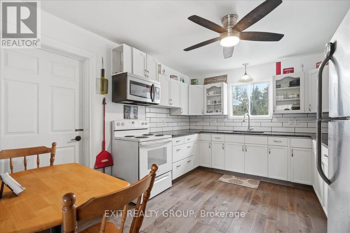 297 Jones Road, Marmora And Lake (Marmora Ward), Ontario  K0K 2M0 - Photo 6 - X12872706