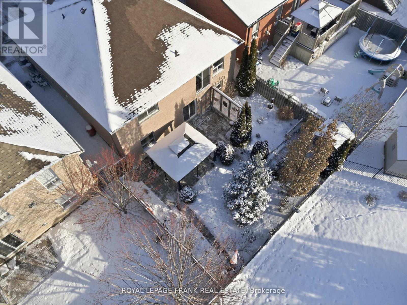 7 Brock Street, Kawartha Lakes (Lindsay), Ontario  K9V 0B9 - Photo 43 - X12872816