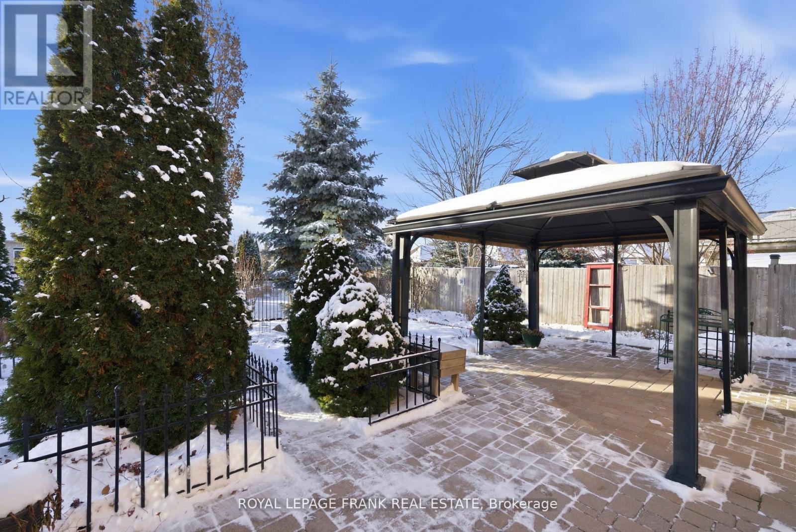 7 Brock Street, Kawartha Lakes (Lindsay), Ontario  K9V 0B9 - Photo 44 - X12872816