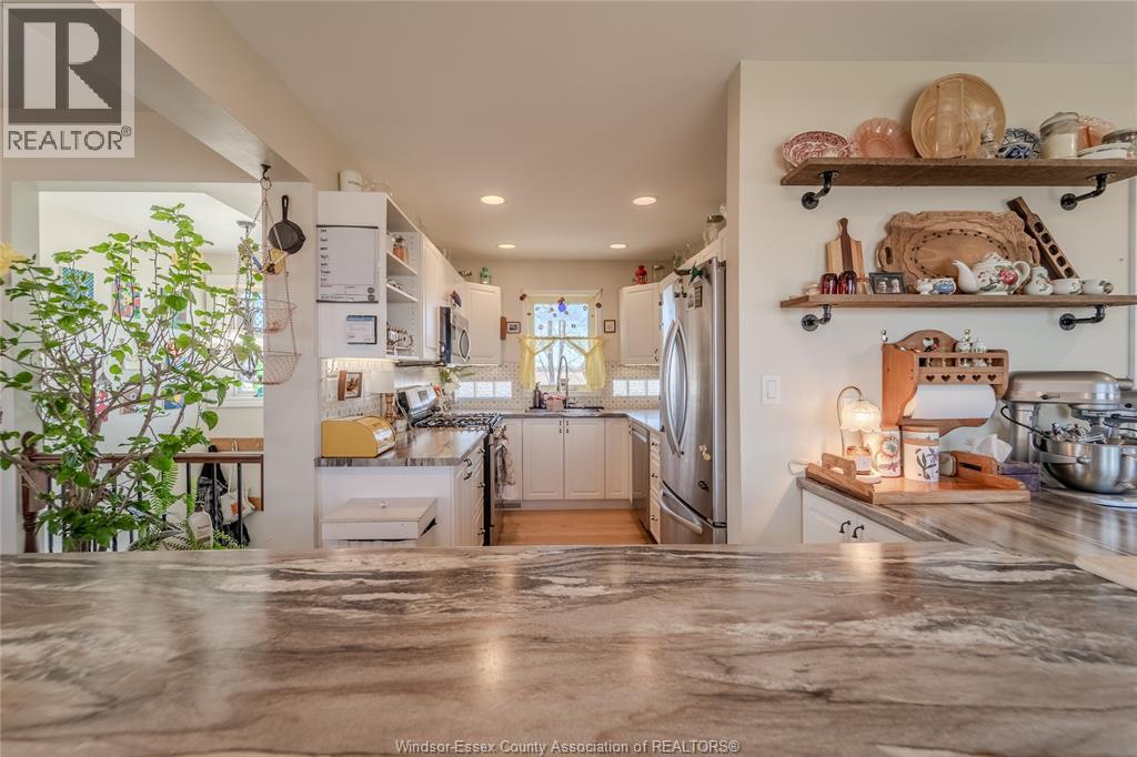 5285 Manning Road, Tecumseh, Ontario  N0R 1K0 - Photo 6 - 26005050