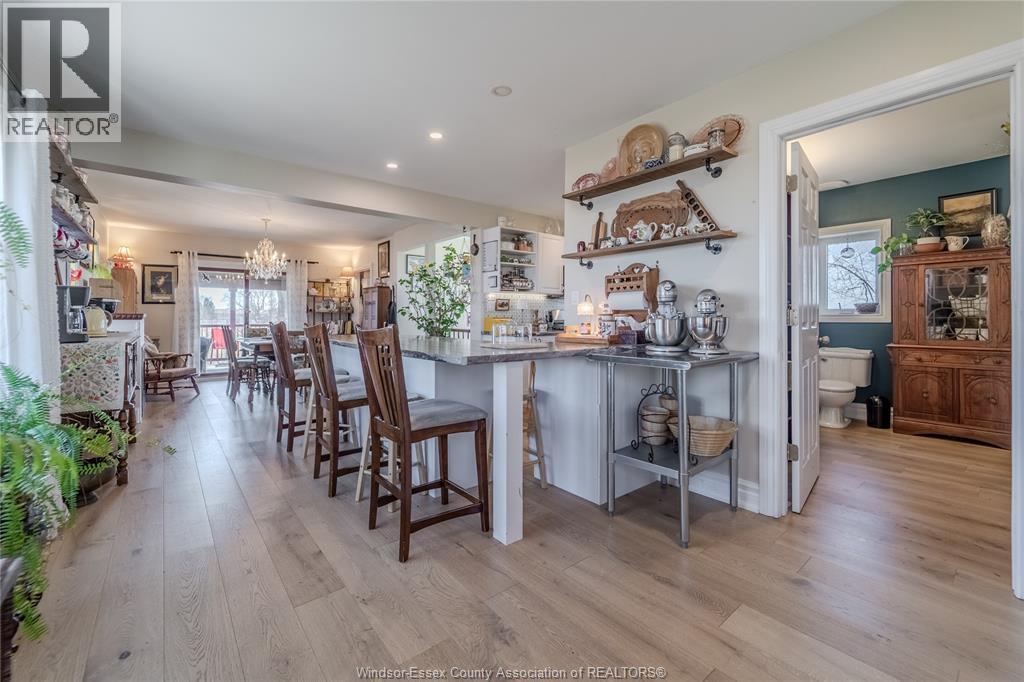 5285 Manning Road, Tecumseh, Ontario  N0R 1K0 - Photo 5 - 26005050