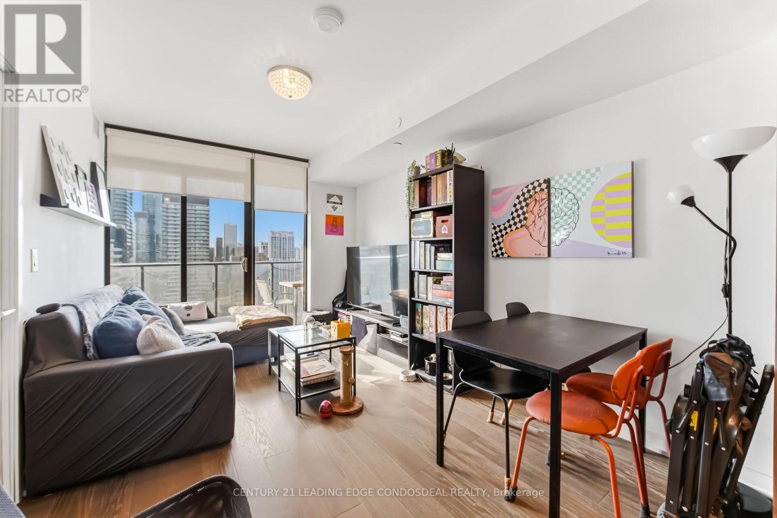 3703 - 11 Wellesley Street W, Toronto, Ontario  M4Y 0G4 - Photo 18 - C12872704