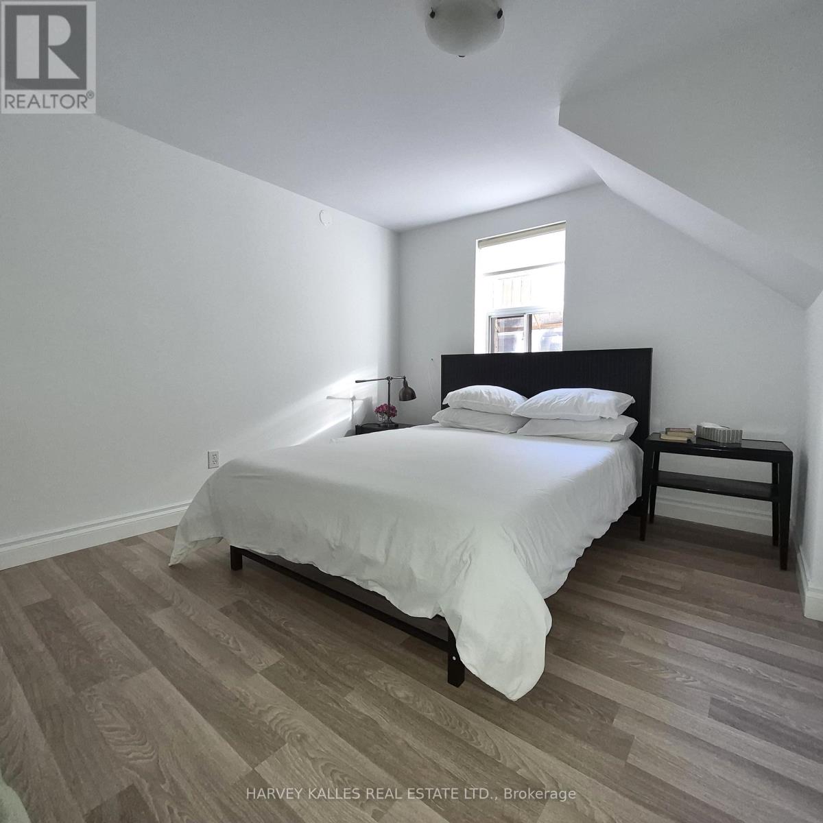 Main/lower - 127 Summerhill Avenue, Toronto (Rosedale-Moore Park), Ontario  M4T 1B1 - Photo 12 - C12872744