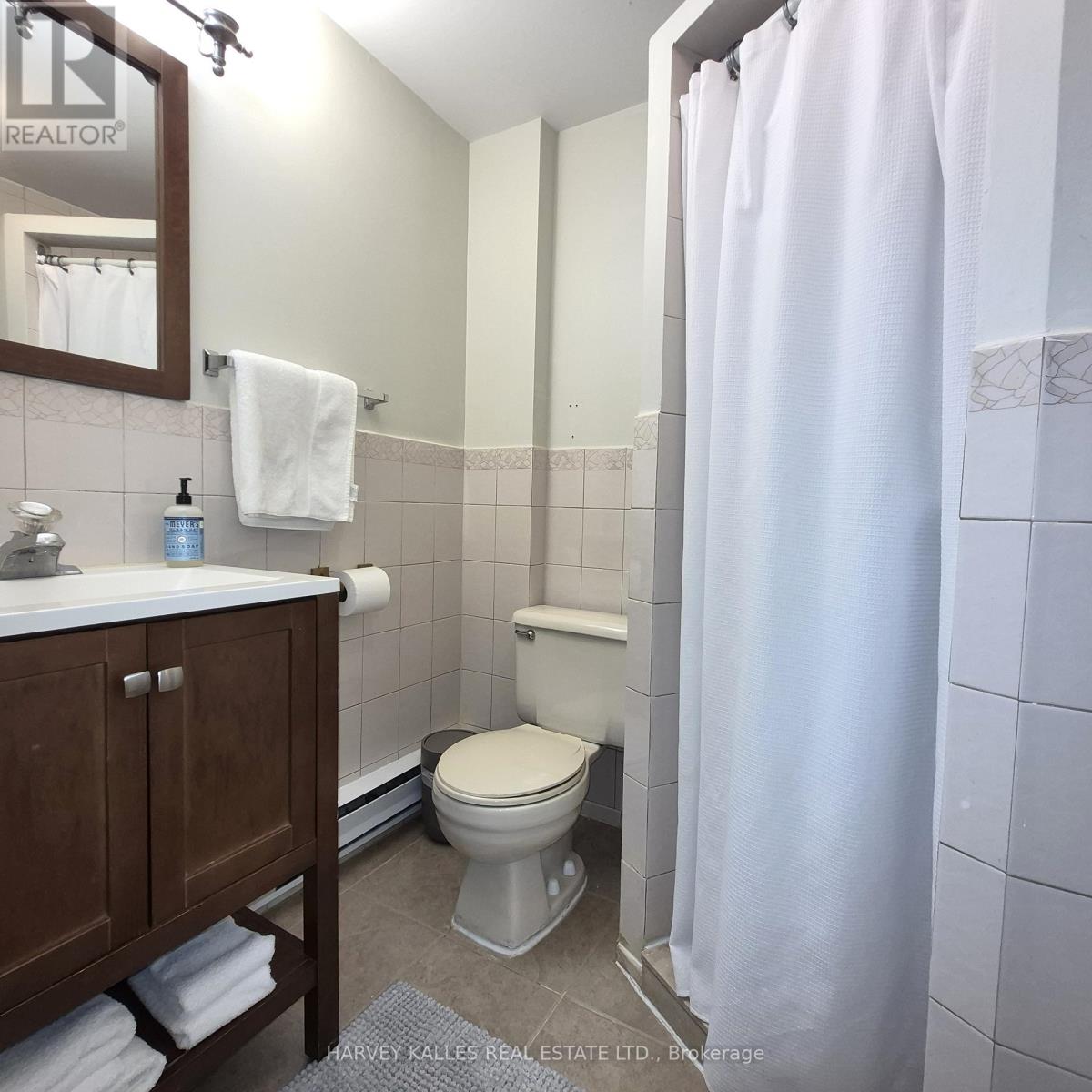 Main/lower - 127 Summerhill Avenue, Toronto (Rosedale-Moore Park), Ontario  M4T 1B1 - Photo 14 - C12872744